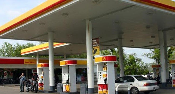 مصر ترفع أسعار البنزين والسولار وزيادة في تعرفة النقل والمواصلات..وضع إستثنائي