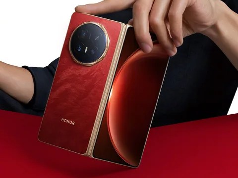 شركة هونر تؤكد الإطلاق المبكر لهاتف Magic V6 الجديد ببطارية أكبر MagicV6