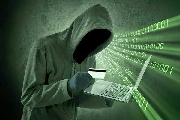 تعرض إعلامية شهيرة لعملية نصب واحتيال020 تعرض إعلامية شهيرة لعملية نصب واحتيال