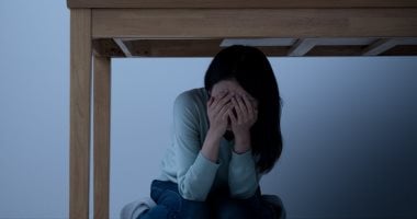 ماذا تفعل إذا شعرت بهزة أرضية دليل مبسط للتصرف الآمن