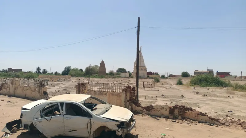الخرطوم تغرق في مقابر الشوارع020 الخرطوم تغرق في مقابر الشوارع