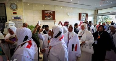 جولة لتليفزيون اليوم السابع بساحة المسجد النبوى الشريف..بث مباشر020 جولة لتليفزيون اليوم السابع بساحة المسجد النبوى الشريف..بث مباشر
