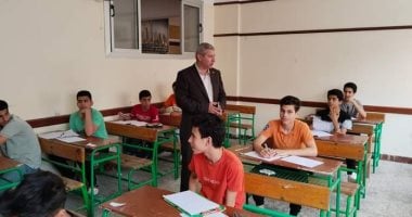 تأجيل امتحان الجبر والإحصاء فى أسيوط للفترة الثانية بعد أنباء عن تسريبه.. فيديو020 تأجيل امتحان الجبر والإحصاء فى أسيوط للفترة الثانية بعد أنباء عن تسريبه.. فيديو
