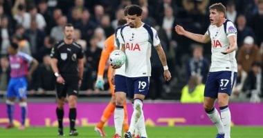 كريستال بالاس يعمق جراح توتنهام بثلاثية قاسية فى الدورى الإنجليزى