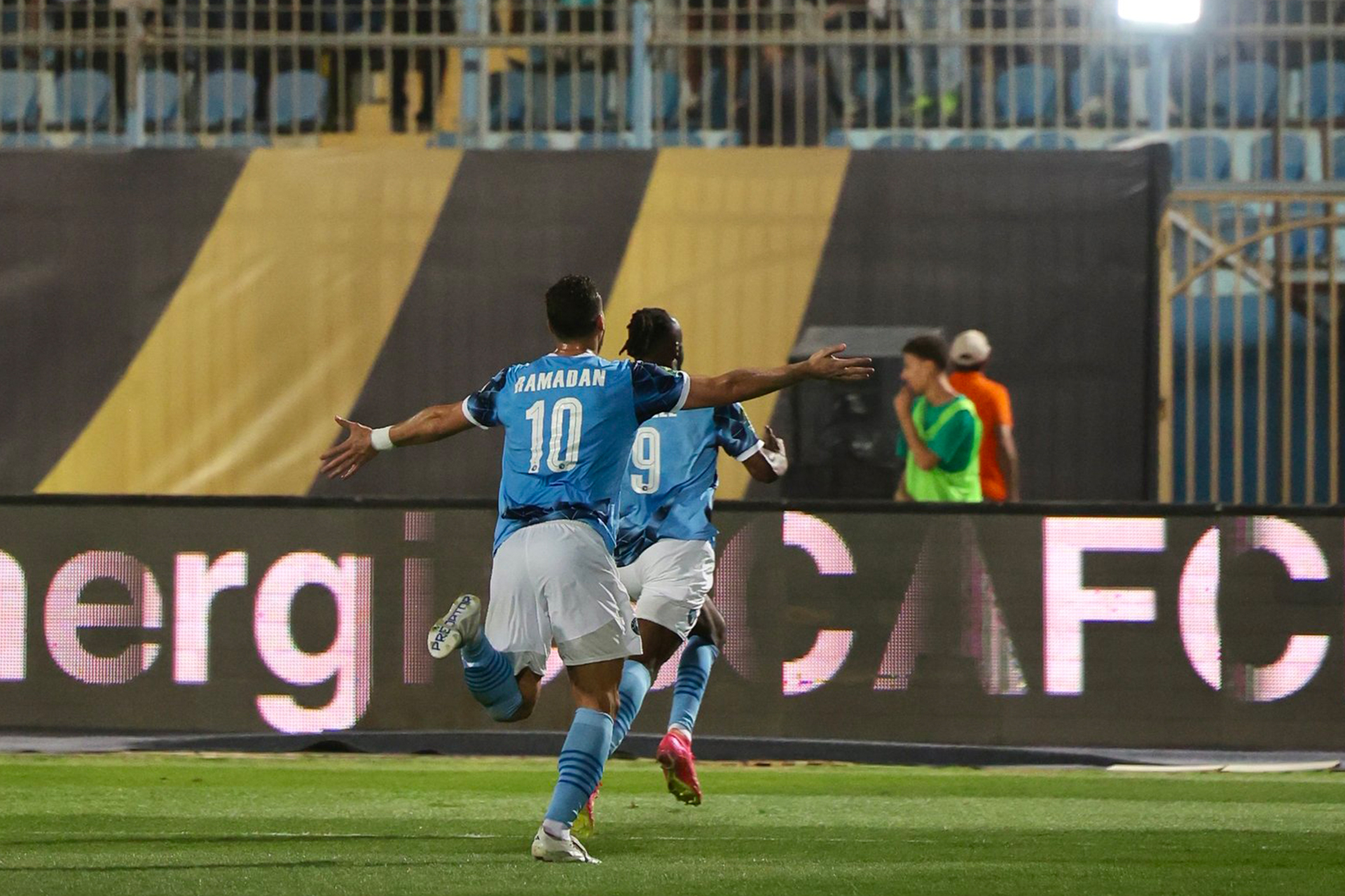 مباشر.. مباراة بيراميدز ضد صن داونز  10 في نهائي دوري أبطال أفريقيا