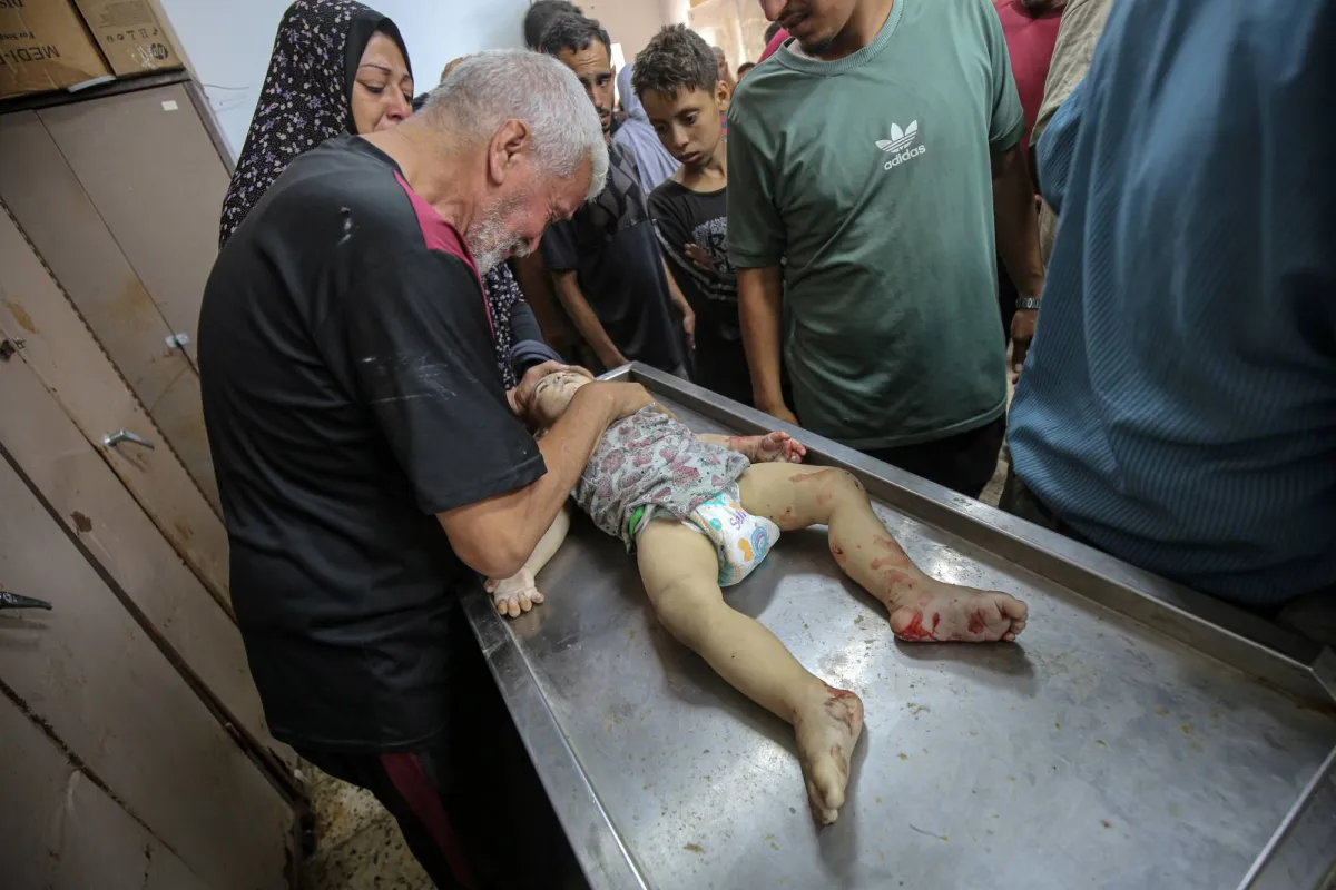 وزارة الصحة في غزة تحذر من انهيار ما تبقى من مؤسسات صحية بالقطاع020 وزارة الصحة في غزة تحذر من انهيار ما تبقى من مؤسسات صحية بالقطاع