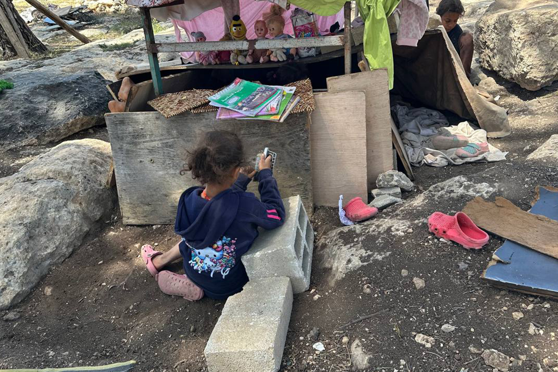الحرب على غزة مباشر.. المقاومة تقتل جنديا للاحتلال بالقطاع واستمرار اقتحامات الضفة