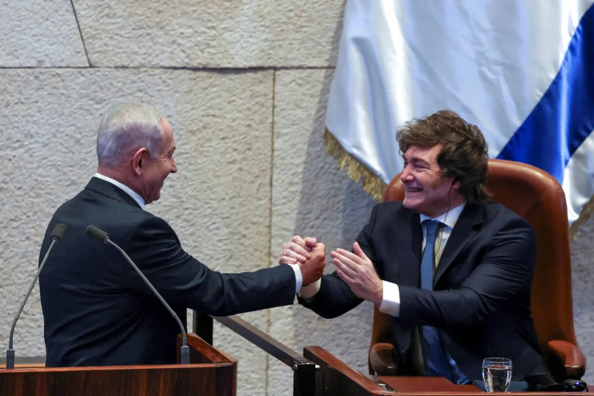 ميلي يعلن أمام الكنيست نقل سفارة الأرجنتين إلى القدس العام المقبل020 ميلي يعلن أمام الكنيست نقل سفارة الأرجنتين إلى القدس العام المقبل