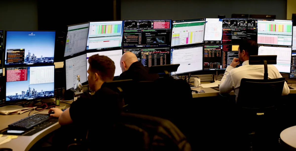 الأسهم الأوروبية تستأنف تراجعها في اليوم الثاني عشر من الحرب