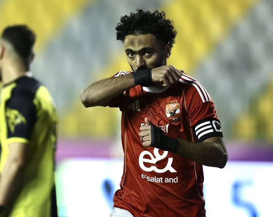 الدوري المصري: الأهلي وبيراميدز يواصلان مطاردة الزمالك على الصدارة