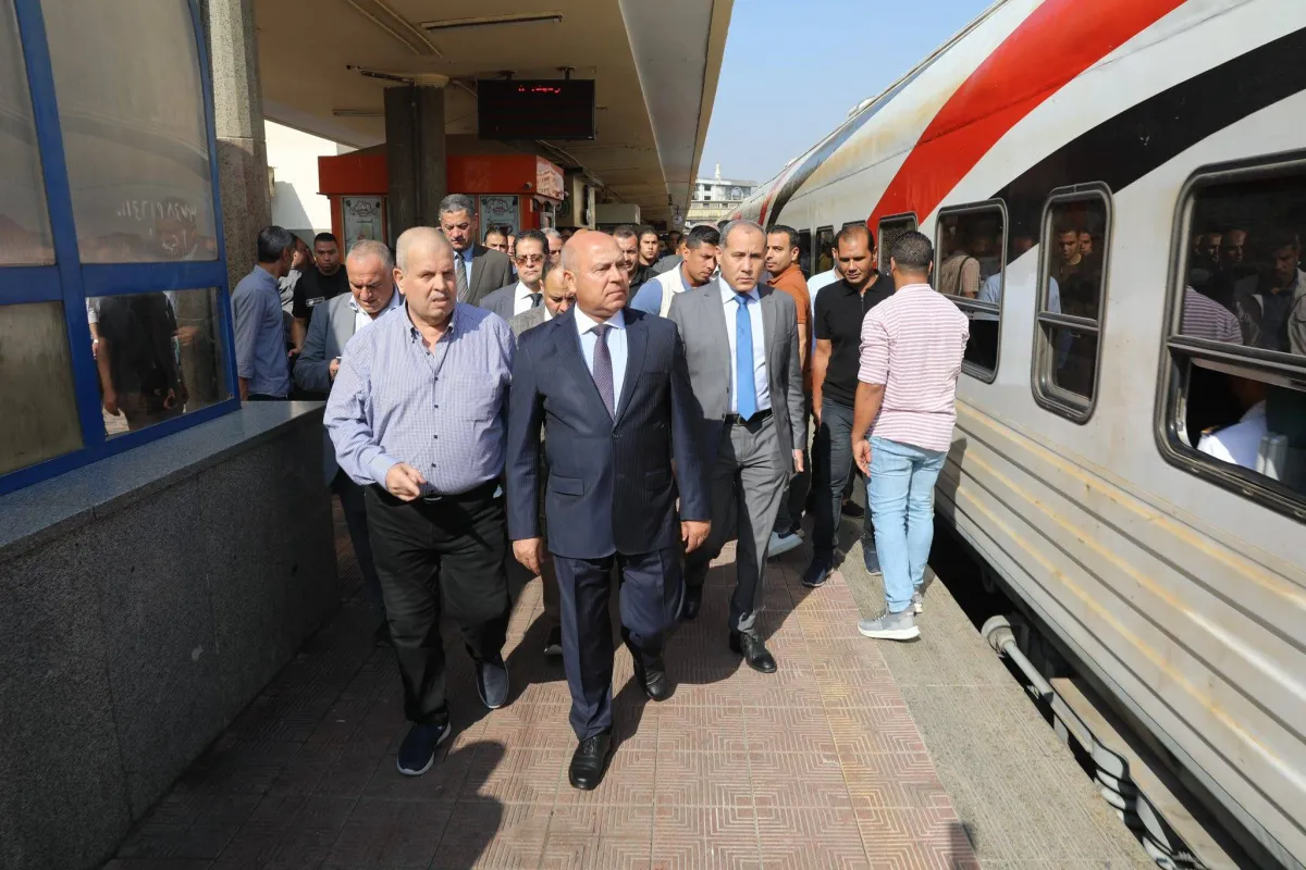 لماذا تثير جولات مسؤولين مصريين الجدل020 لماذا تثير جولات مسؤولين مصريين الجدل