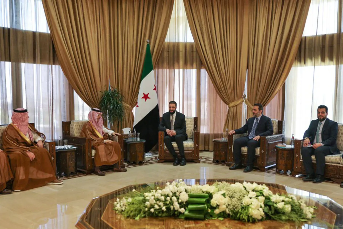 بن فرحان يؤكد من دمشق دعم سوريا الجديدة020 بن فرحان يؤكد من دمشق دعم سوريا الجديدة