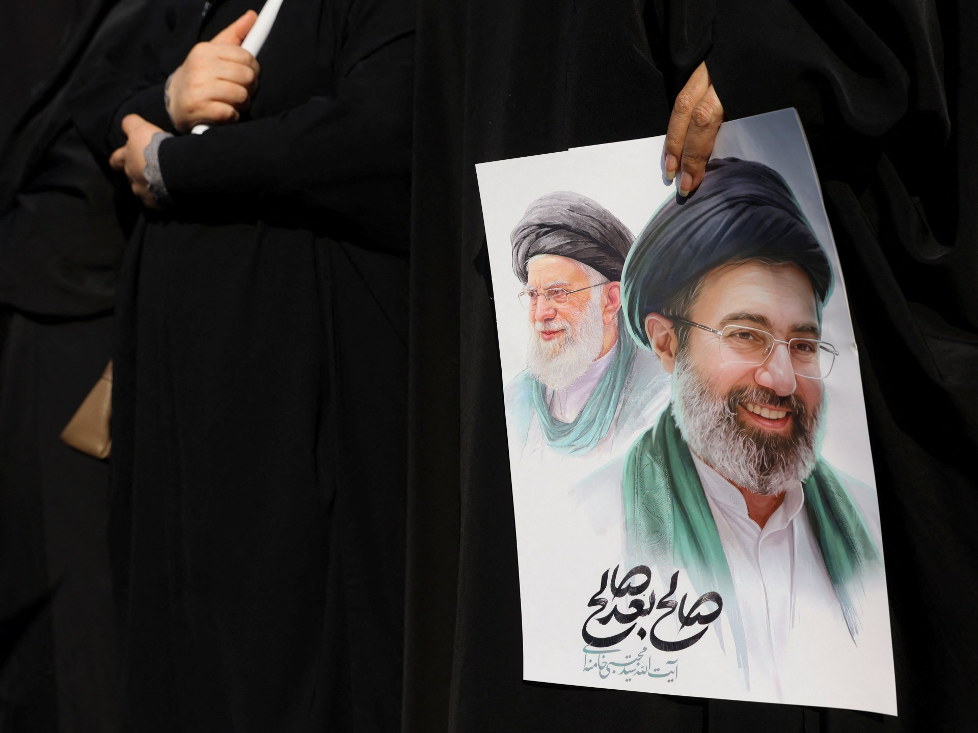 كاتب أمريكي: جمهورية إيران الثانية قادمة ولن تكون لطيفة