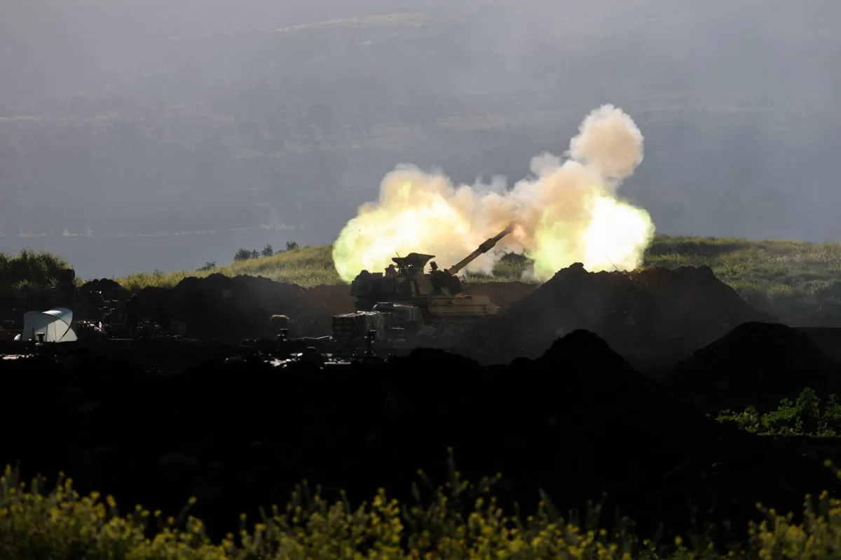 إسرائيل تعمق الضغط البري على لبنان لدعم المسار التفاوضي