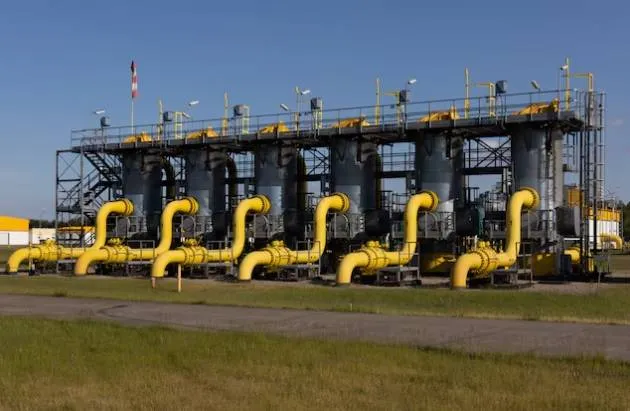 روسيا تلوح بسلاح الغاز وتبحث وقف الصادرات إلى أوروبا