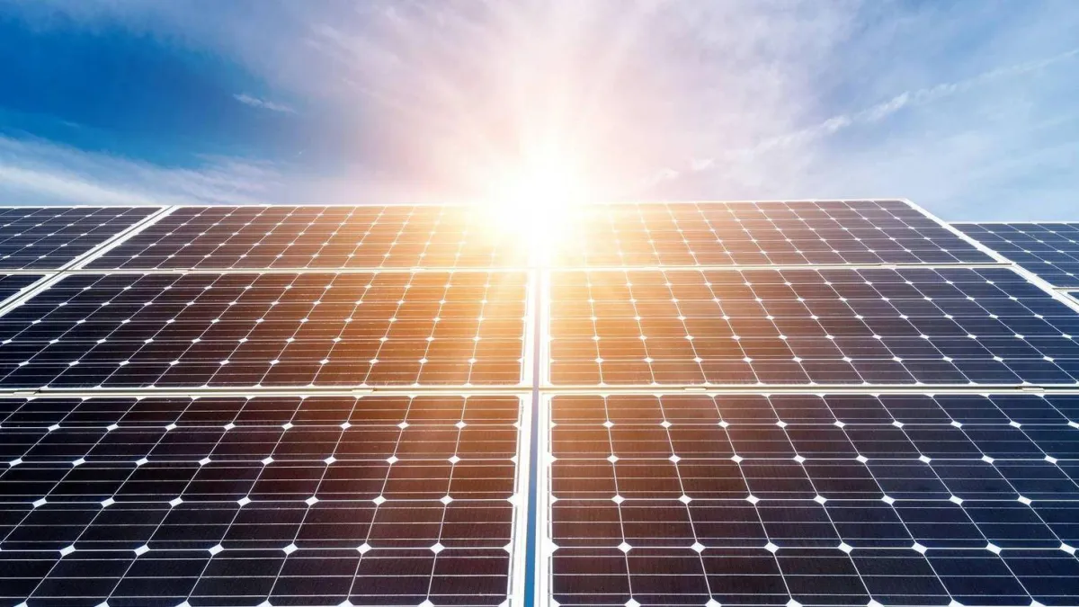 الجيل المقبل من الألواح الشمسية... إنتاج أكبر وانبعاثات أقل
