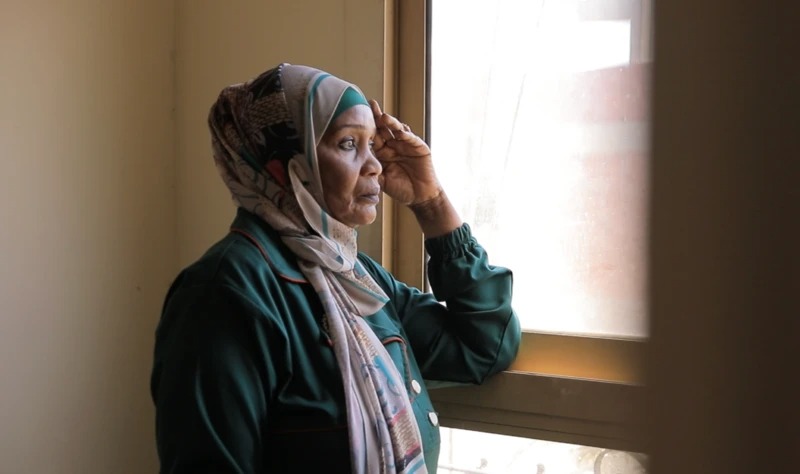 بعد تلقيها رسائل نصية.. سودانية تروي القصة الحزينة020 بعد تلقيها رسائل نصية.. سودانية تروي القصة الحزينة