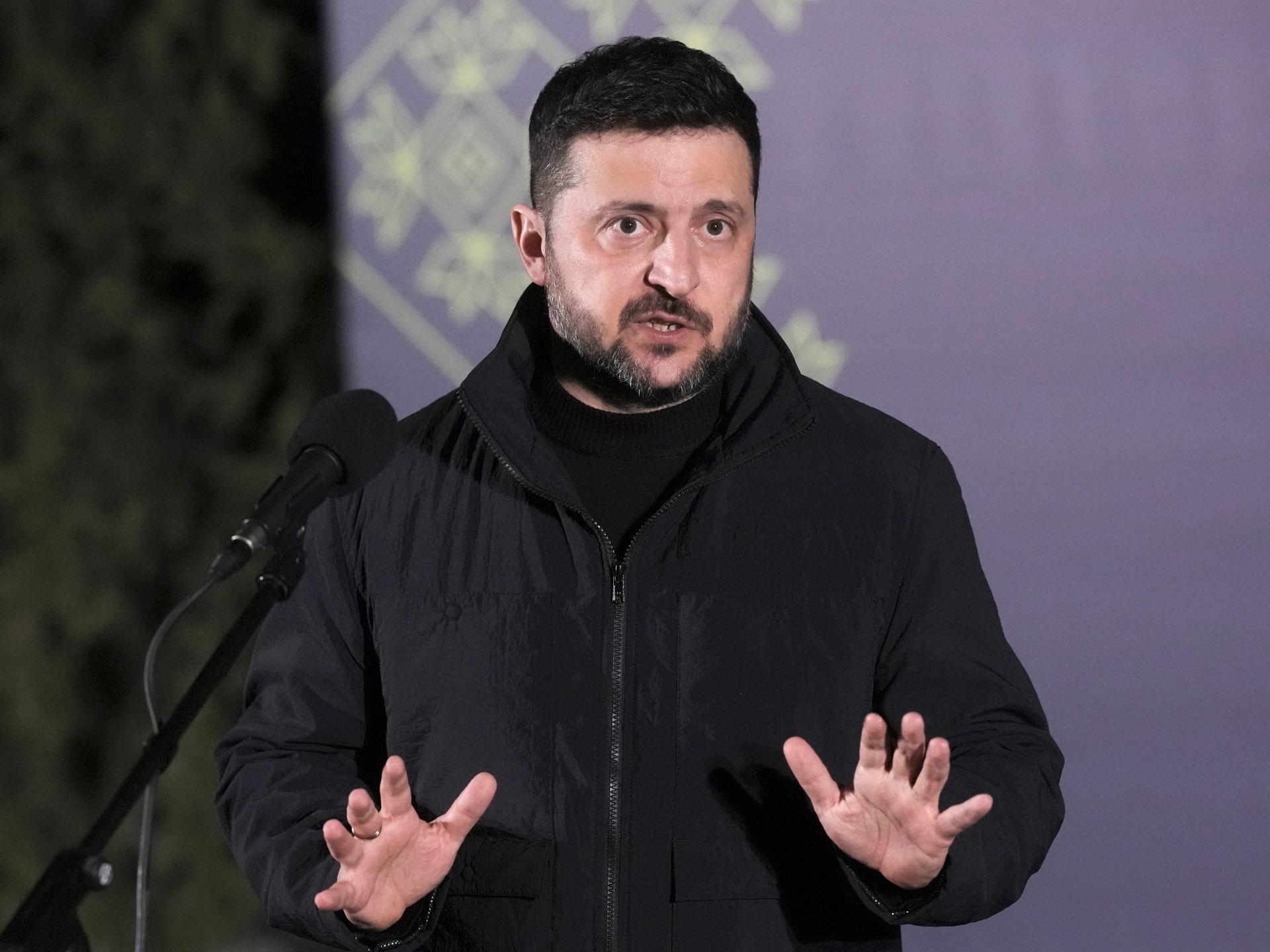 زيلينسكي: أرسلنا خبراء مسيرات لحماية القواعد الأمريكية بالأردن