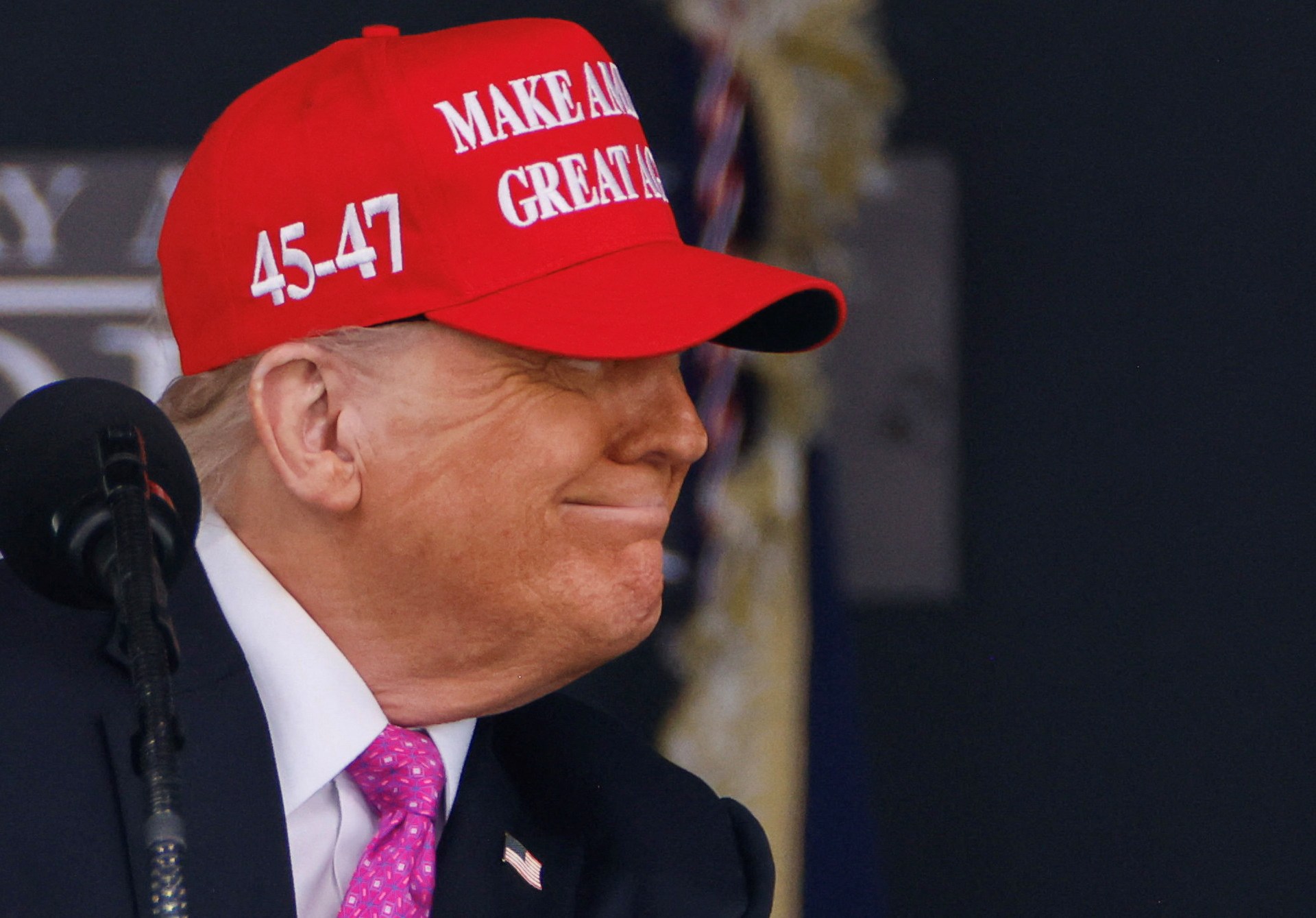 مجلتان أمريكيتان: ترمب يواجه غضبا ملحميا داخل ماغا بسبب إيران